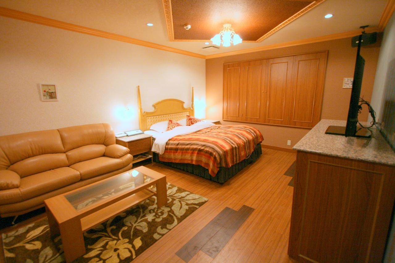 Hotel Sari Resort Takinoyashiro (Adults Only) Kato  Bagian luar foto