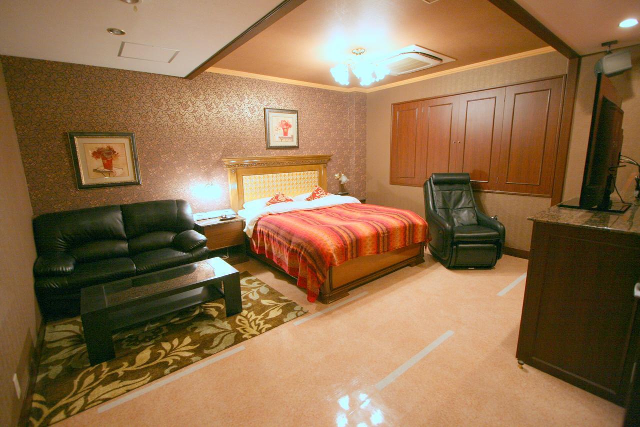 Hotel Sari Resort Takinoyashiro (Adults Only) Kato  Bagian luar foto